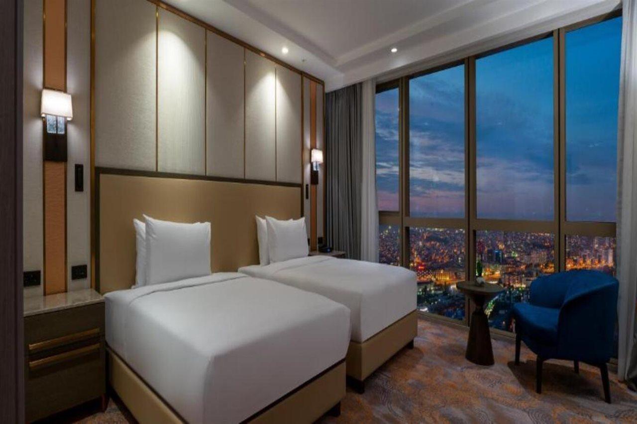 Hilton Mall Of Istanbul Exterior photo Deluxe Twin
